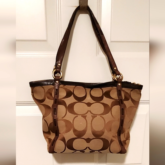 Coach Signature Shoulder Tote Bag Canvas & Leather 15" X 10 1/2" - Picture 3 of 16
